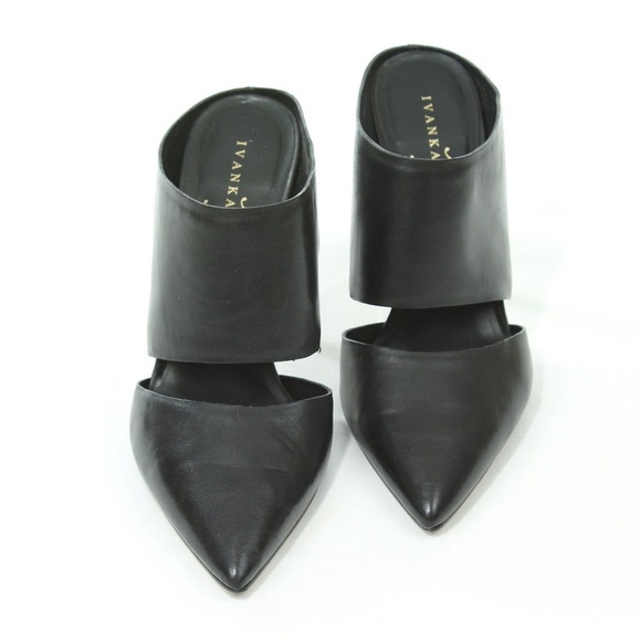 ⭐️BOGO FREE⭐️ IVANKA Trump “Kippy” black leather mules - Picture 2 of 6